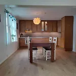 Floyen Townhouse *
