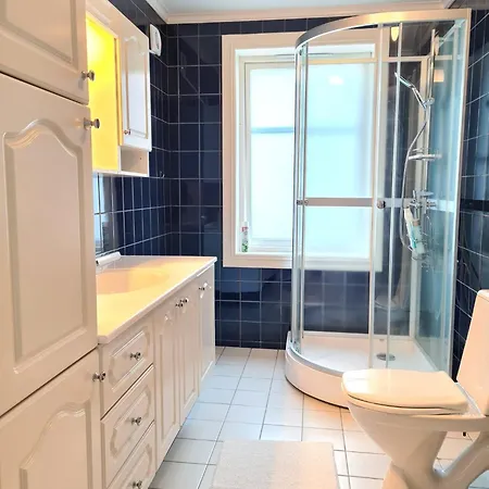 Floyen Townhouse شقة *